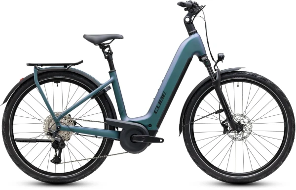CUBE KATHMANDU HYBRID PRO 800
