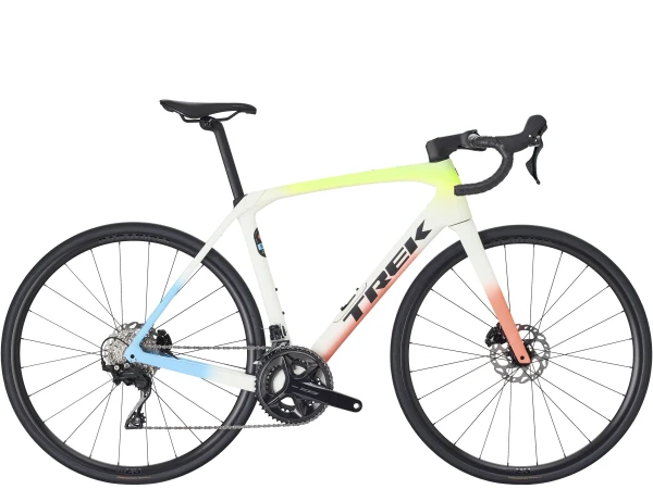 trek_domane_sl_5_blanc_corail.png