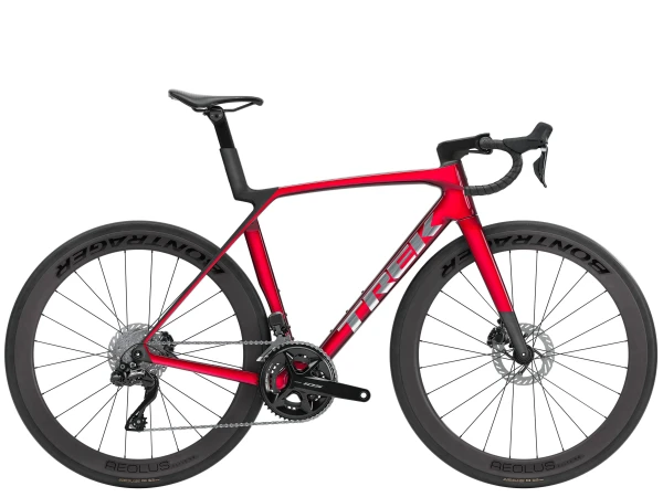 trek_madone_sl_6_rouge.png